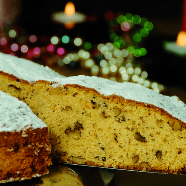 New Year's Day Cake with almonds