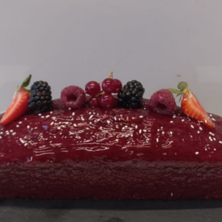 Кекс с Forest fruit cake